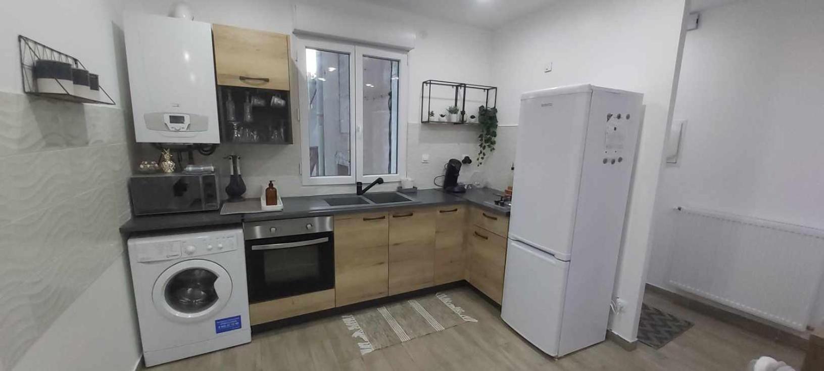 Les Suite Appartement A Chalon Sur Saone Стая снимка