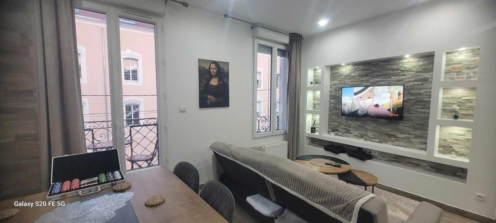 Les Suite Appartement A Chalon Sur Saone Стая снимка
