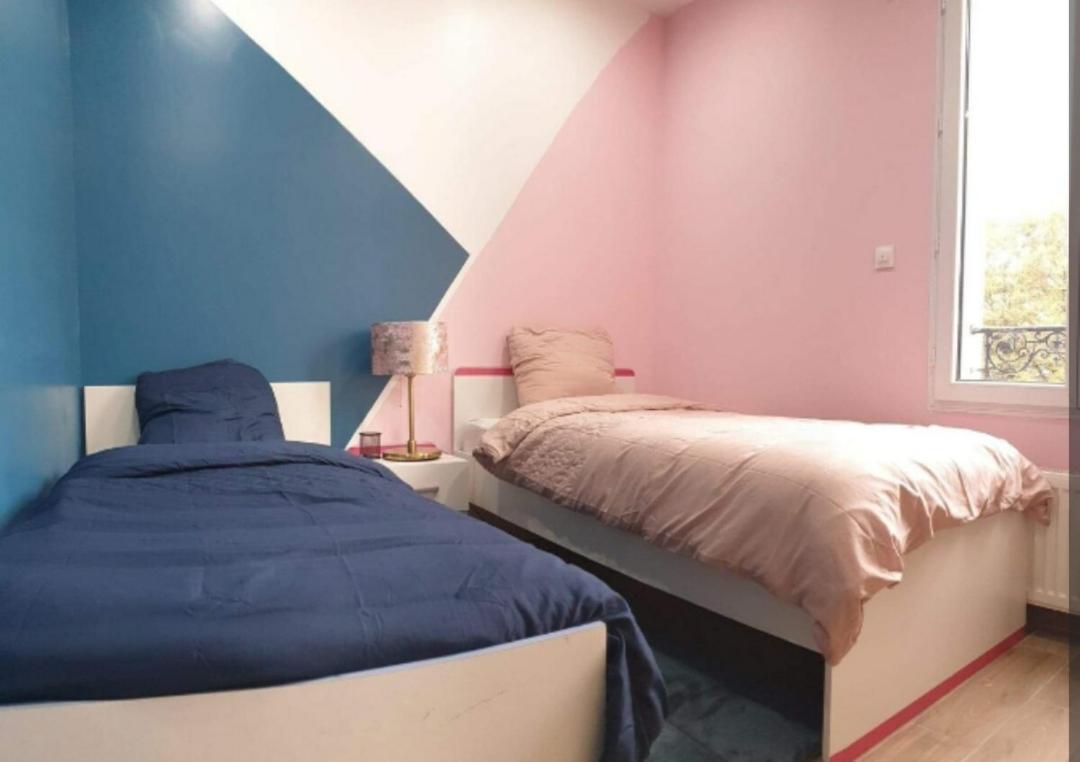 Les Suite Appartement A Chalon Sur Saone Стая снимка