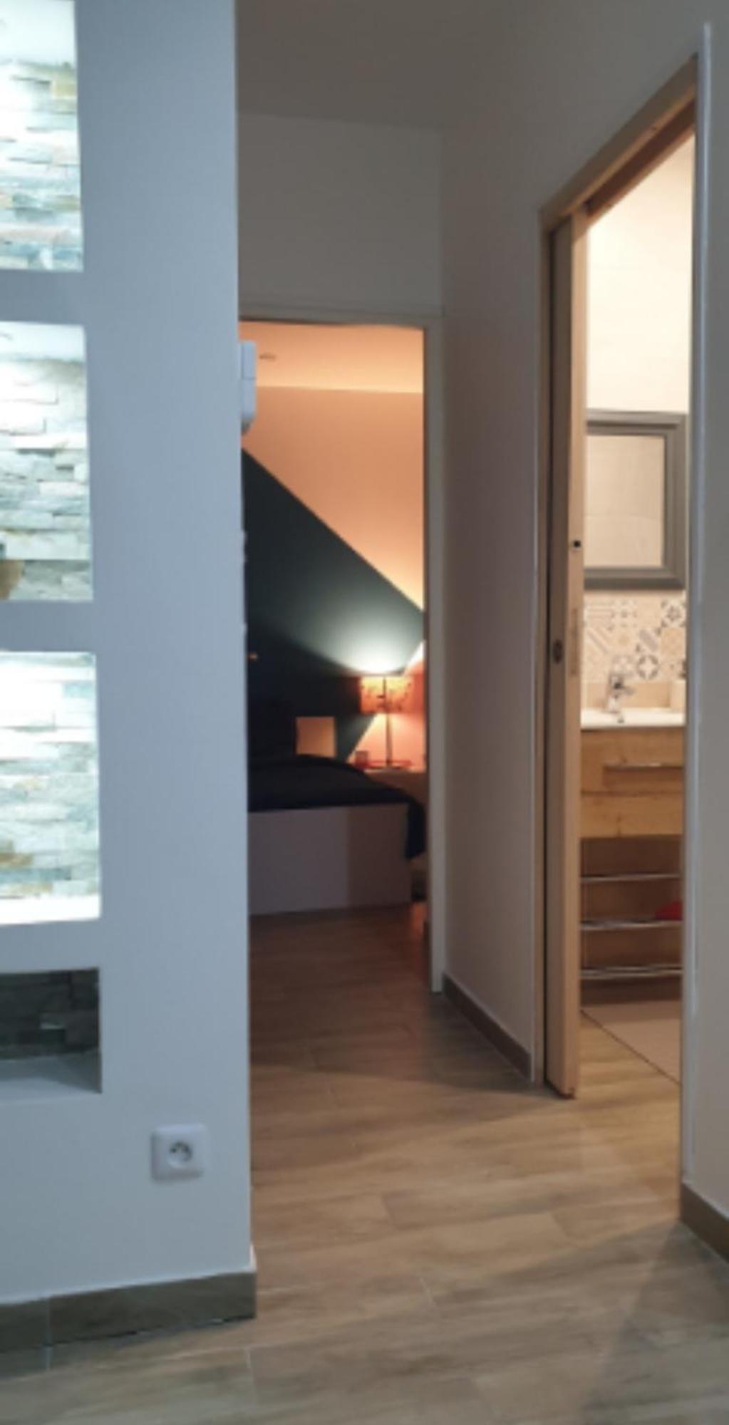 Les Suite Appartement A Chalon Sur Saone Стая снимка