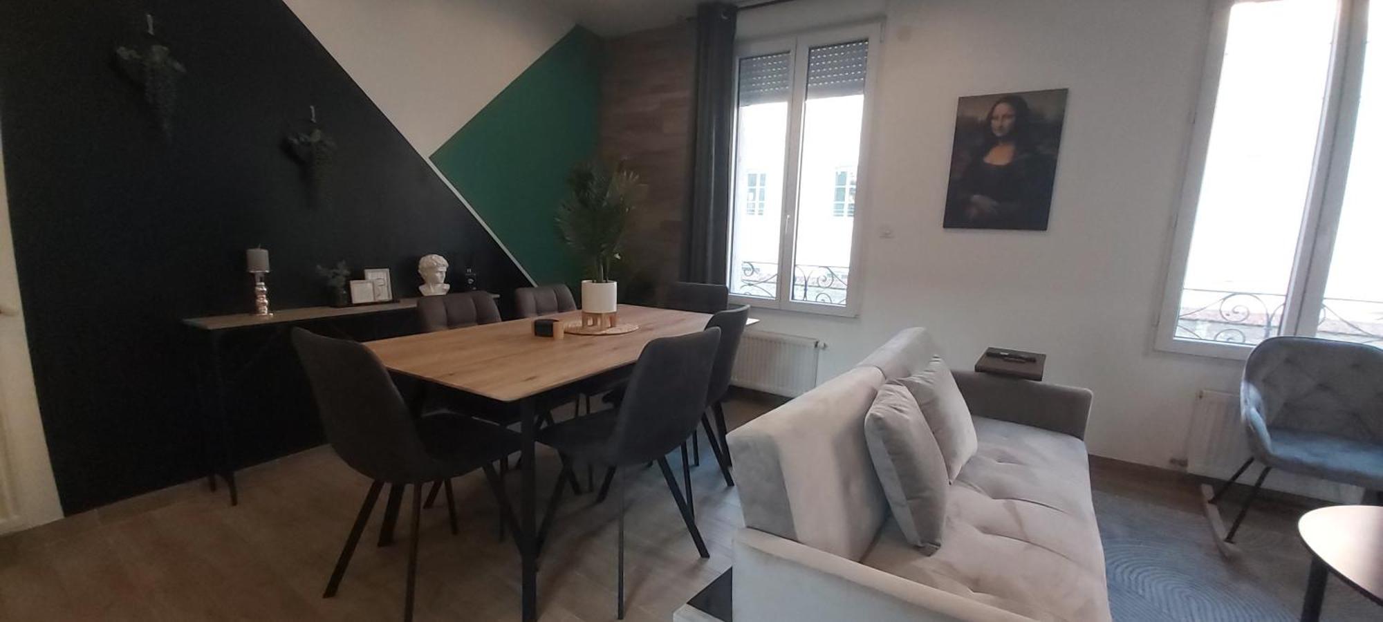Les Suite Appartement A Chalon Sur Saone Стая снимка