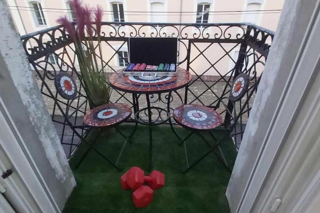 Les Suite Appartement A Chalon Sur Saone Екстериор снимка