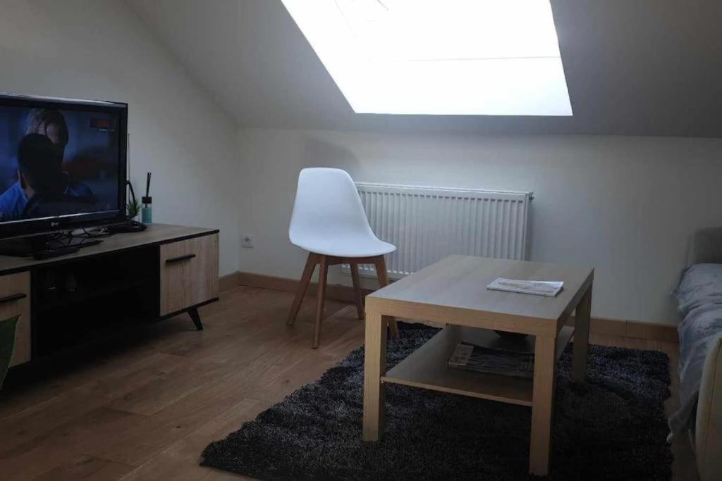 Les Suite Appartement A Chalon Sur Saone Екстериор снимка