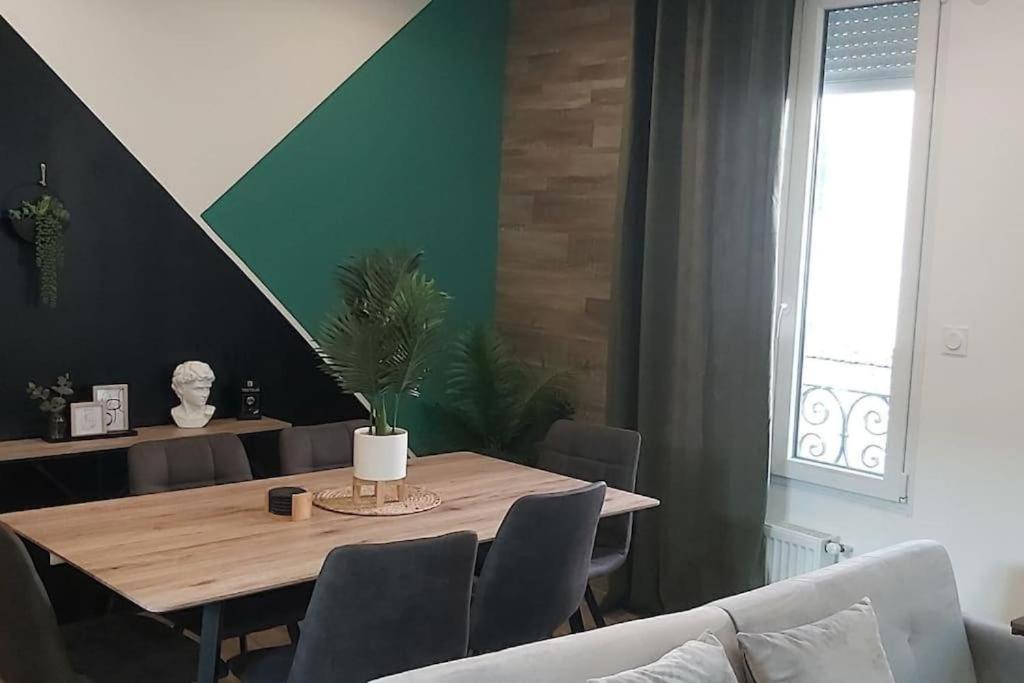 Les Suite Appartement A Chalon Sur Saone Екстериор снимка