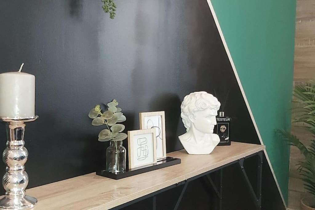 Les Suite Appartement A Chalon Sur Saone Екстериор снимка